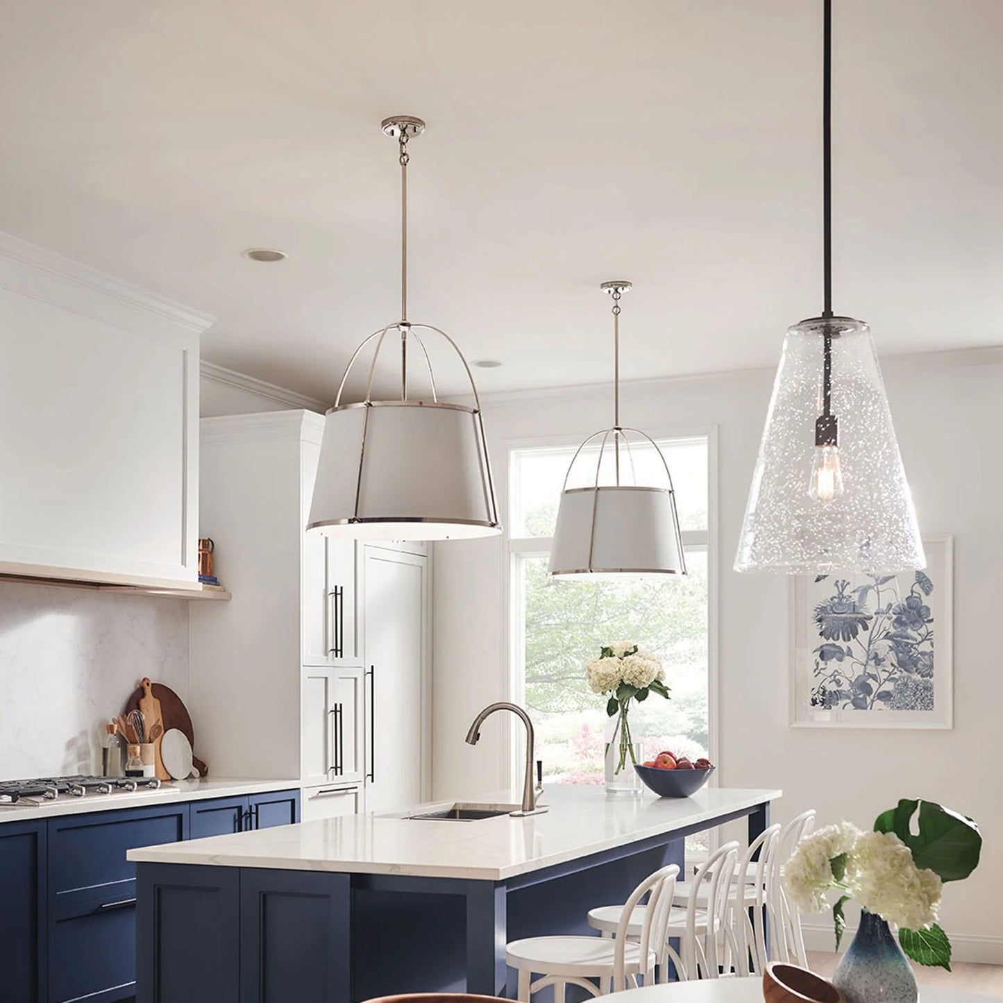 Vance Medium Pendant by Hinkley Lighting