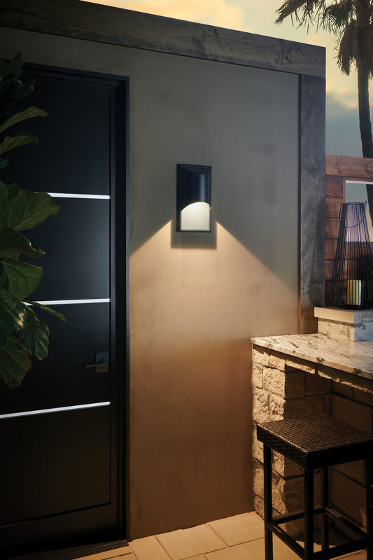Cascade Exterior Wall Lantern by Hinkley Lighting