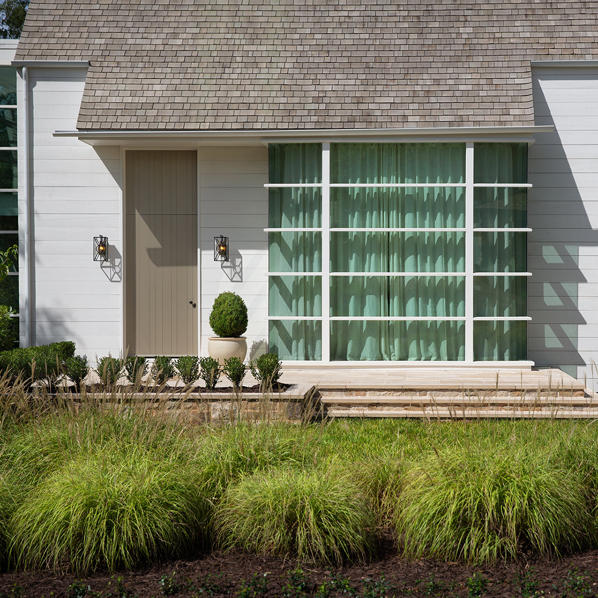 Brixton Exterior Lantern by Hinkley Lighting