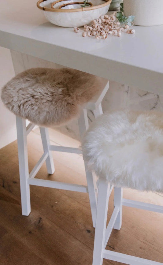 Round Long Wool Seat Pad