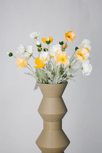 Iceland Poppy Spray