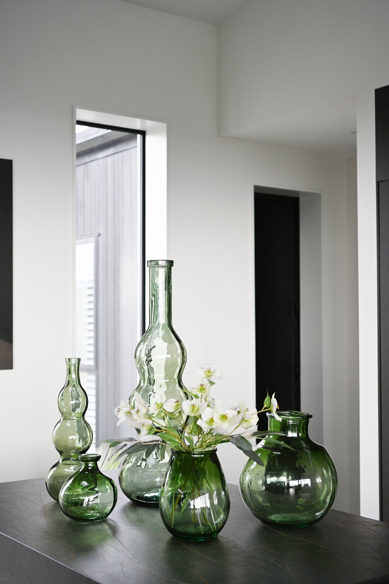 Shani Bottle 18cm - Fading Green