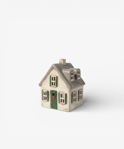 Nordgard Tea Light Villa with Bow Wreath