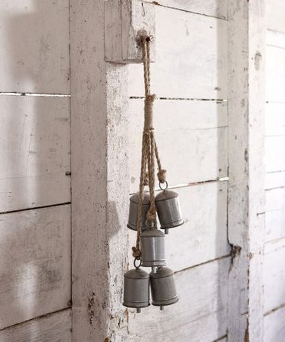 https://www.frenchcountry.co.nz/product/318119-cow-bell-on-rope-bunch-5