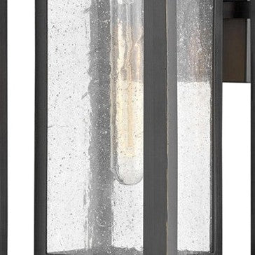Clear seeded glass
